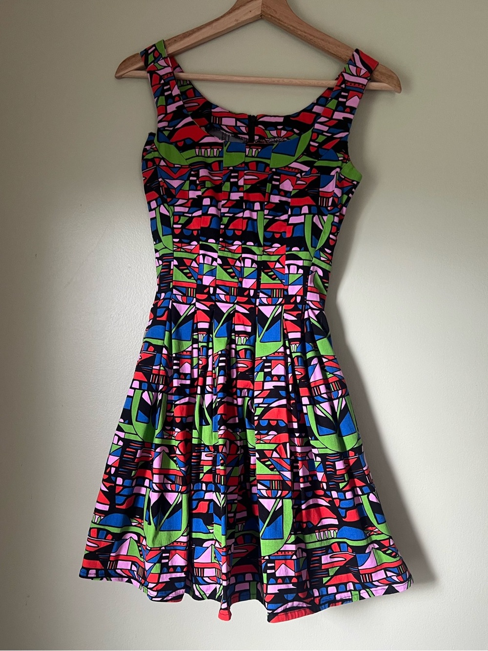 Nooworks Sweet Pleats in Skyway print